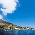 La Sciara 4* Stromboli