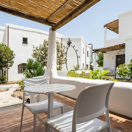 La Sciara 4* ストロンボリ