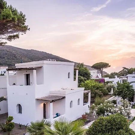 La Sciara 4* ストロンボリ