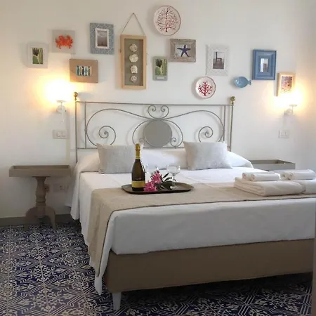 Hotel La Sciara 4*