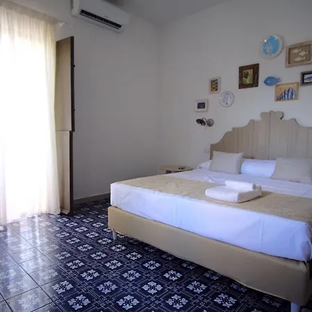 Hotel La Sciara